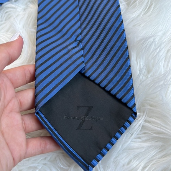 ✅ ERMENEGILDO ZEGNA Striped Luxury Tie 100% Silk - Picture 2 of 5